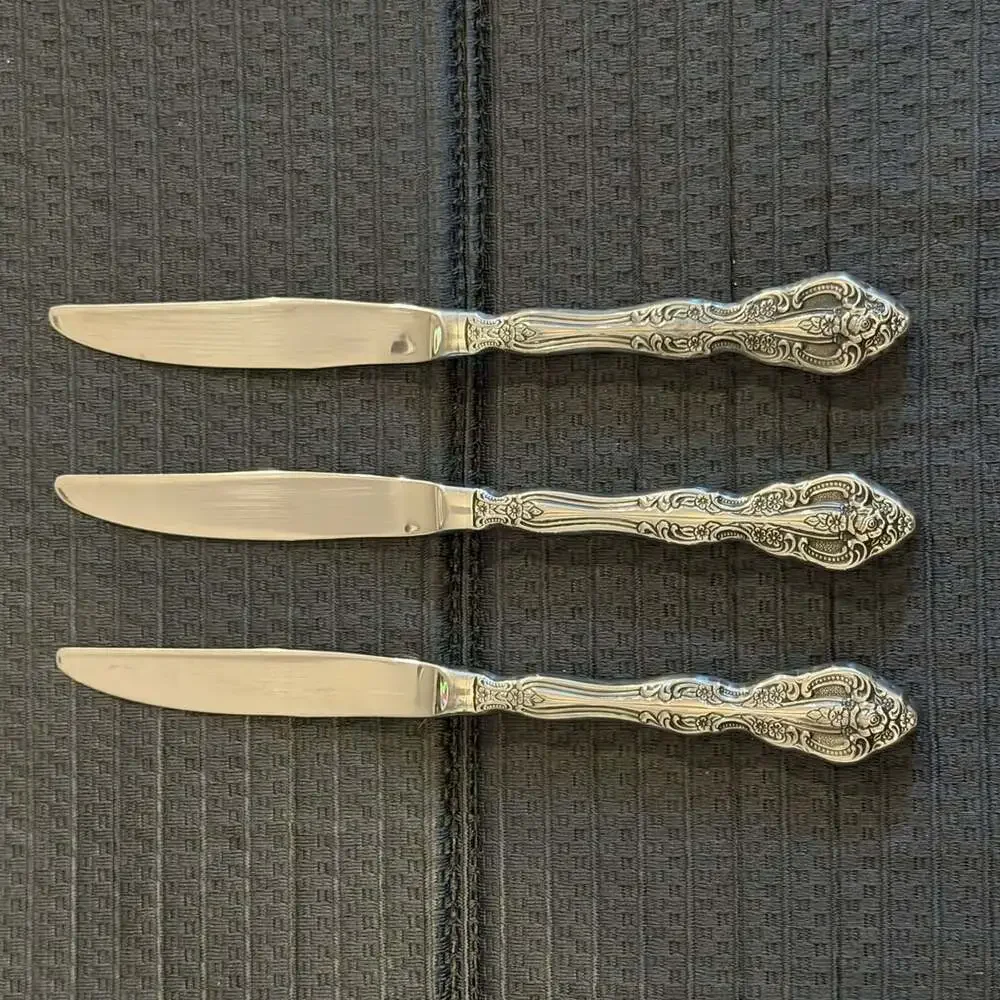 Oneida Michelangelo Dinner Knives Set of 3 Stainless Steel Silverware